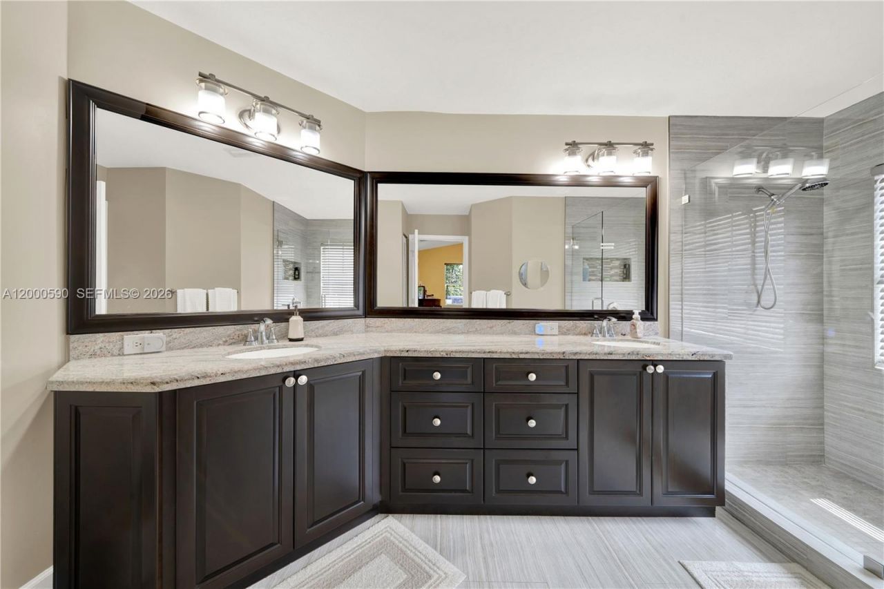 10840 NW 46th Dr, Coral Springs, FL 33076 Photo