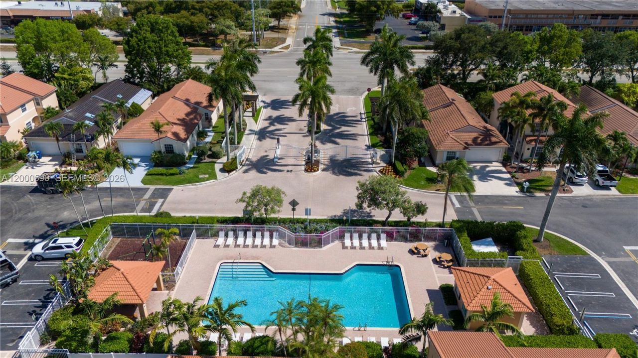 10840 NW 46th Dr, Coral Springs, FL 33076 Photo