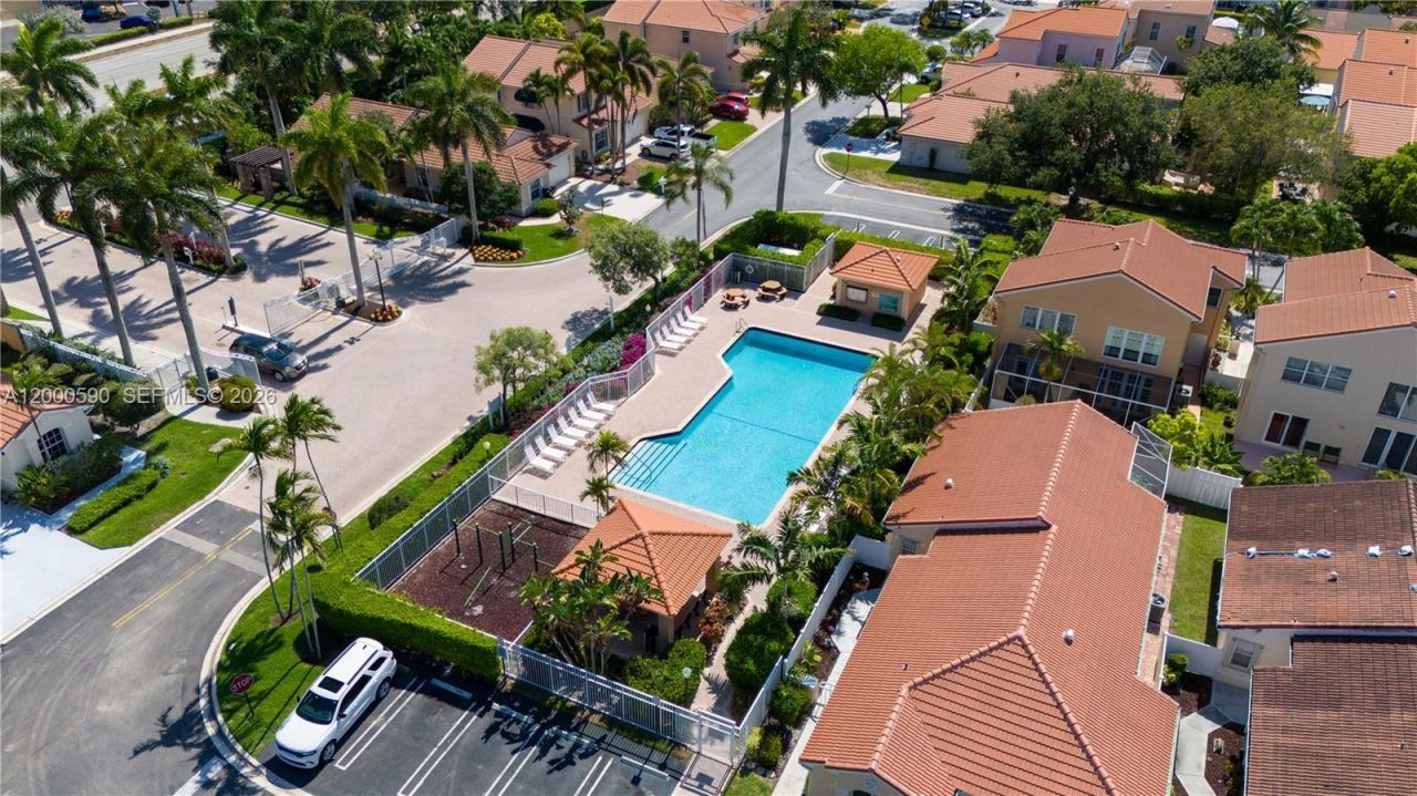 10840 NW 46th Dr, Coral Springs, FL 33076 Photo