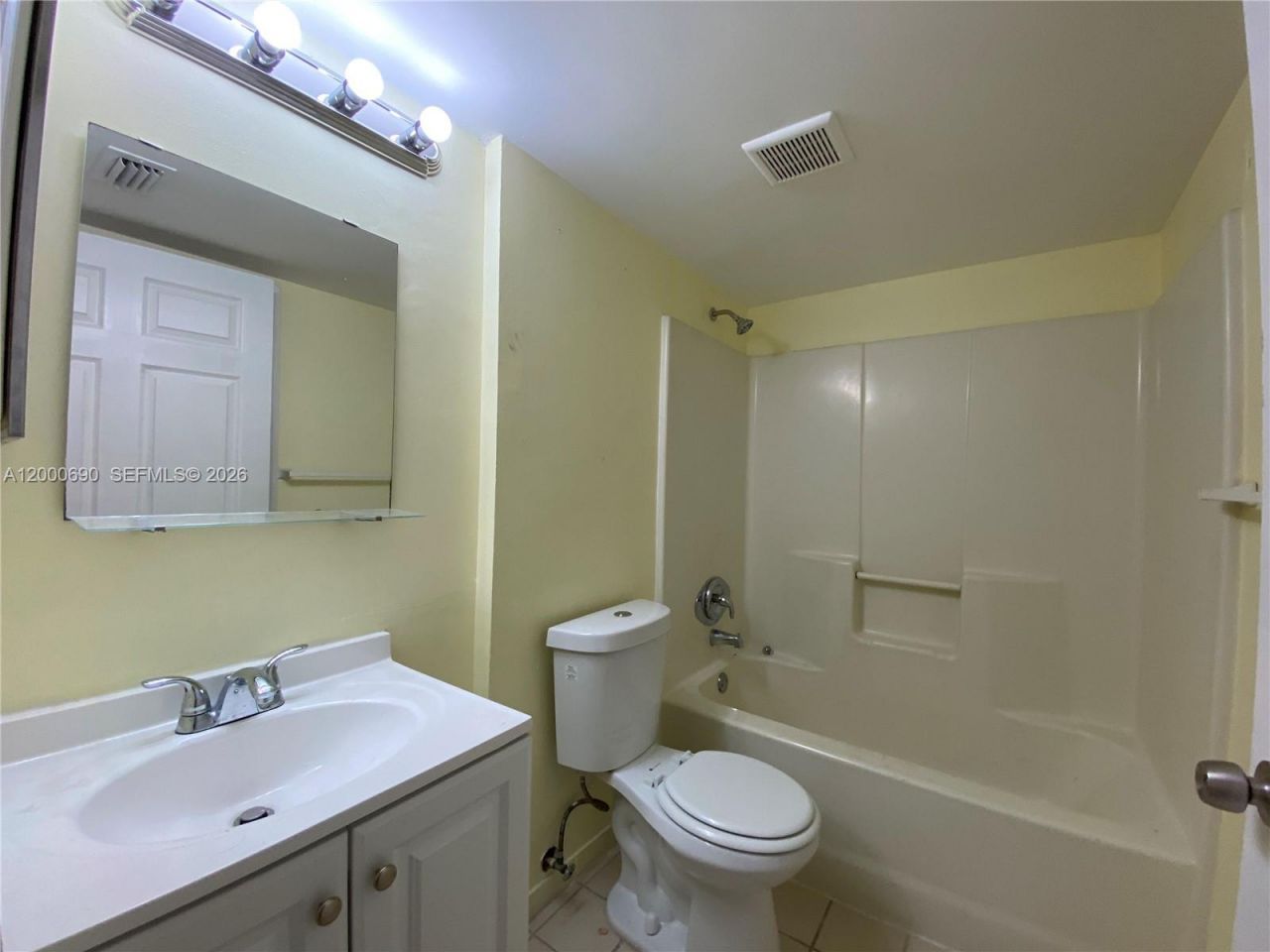 3670 N 56th Ave, Unit 705, Hollywood, FL 33021 Photo