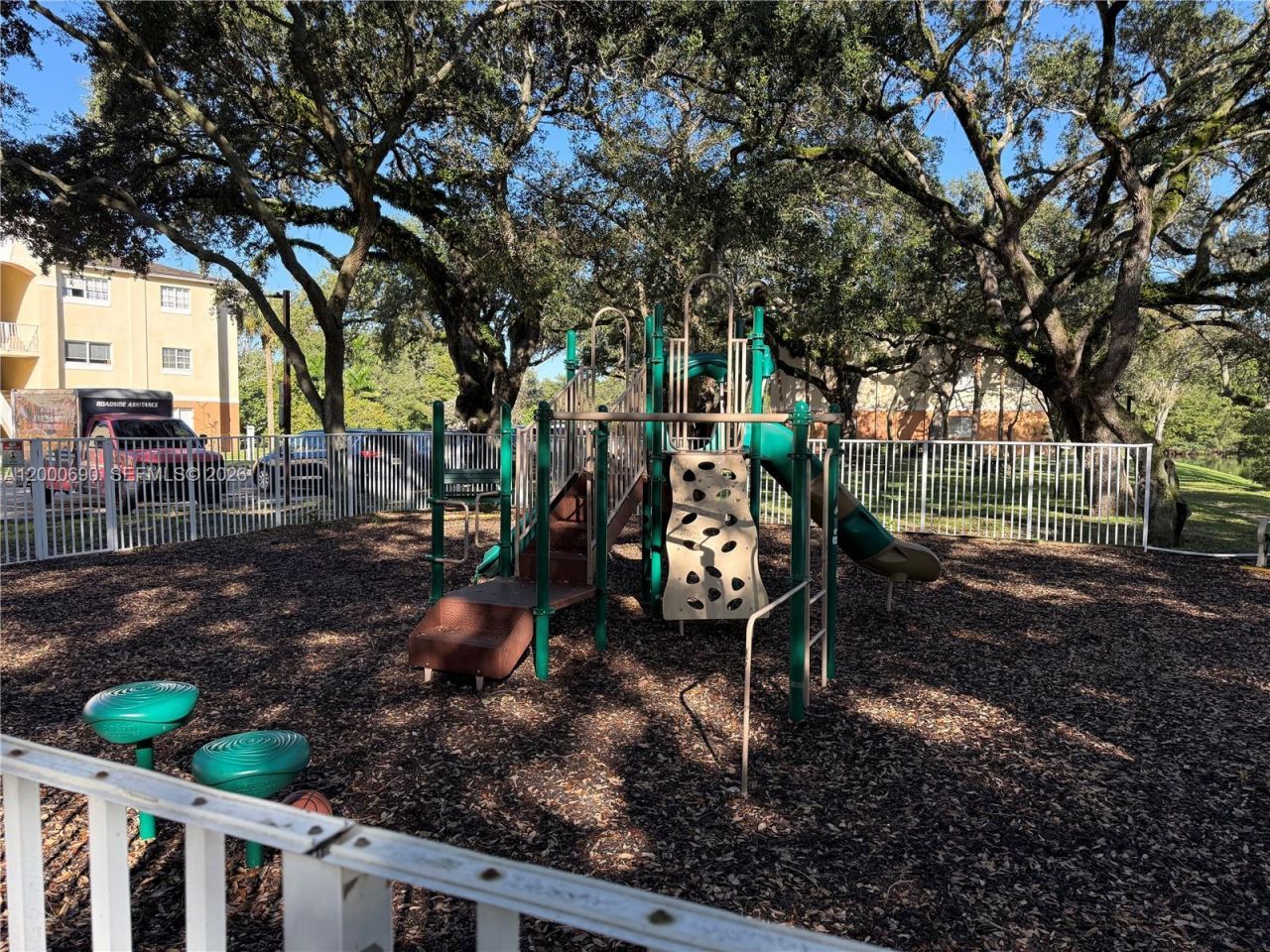 3670 N 56th Ave, Unit 705, Hollywood, FL 33021 Photo