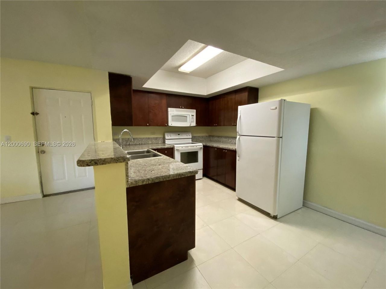 3670 N 56th Ave, Unit 705, Hollywood, FL 33021 Photo
