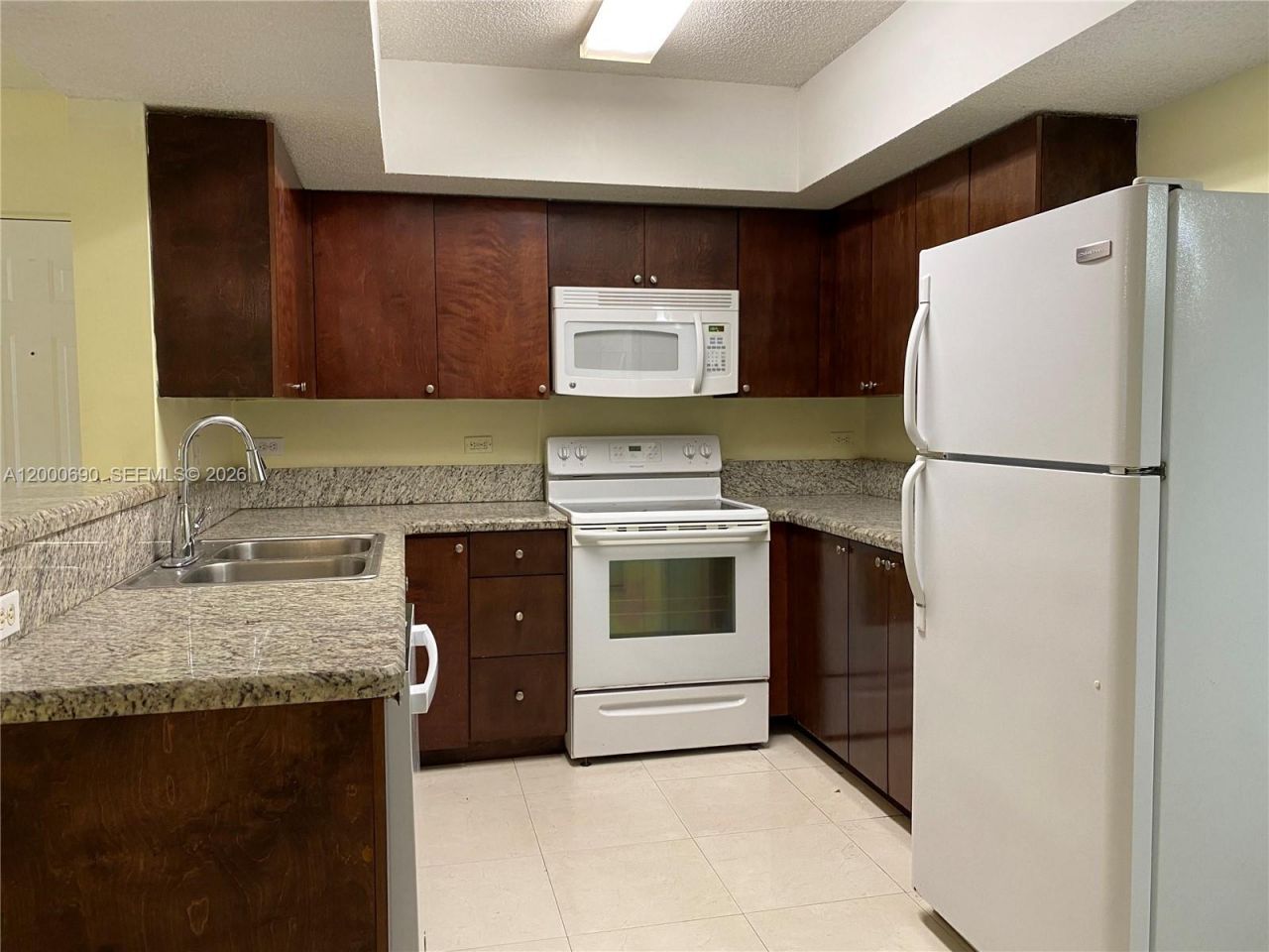 3670 N 56th Ave, Unit 705, Hollywood, FL 33021 Photo