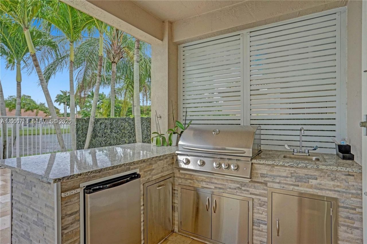 1871 Silverbell Ter, Weston, FL 33327 Photo