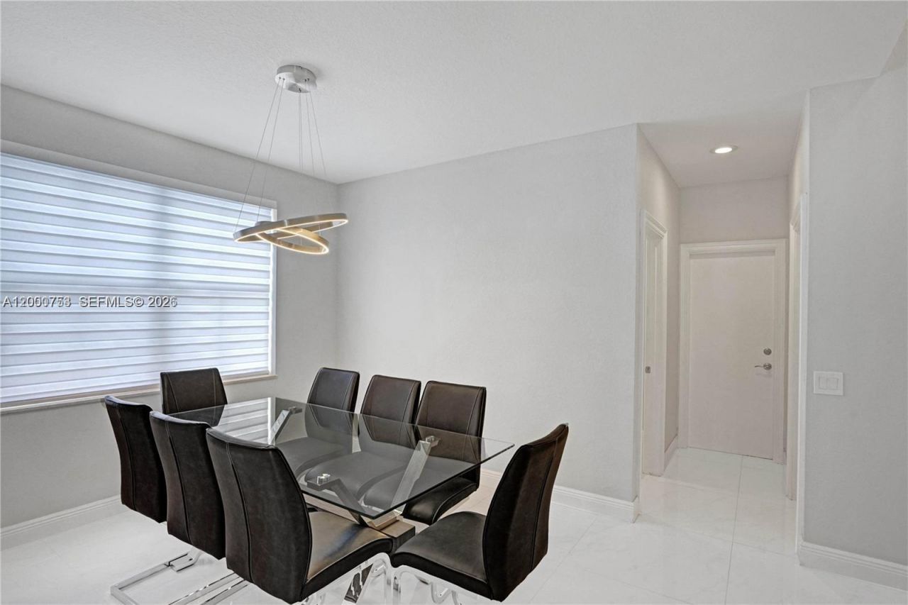 1871 Silverbell Ter, Weston, FL 33327 Photo