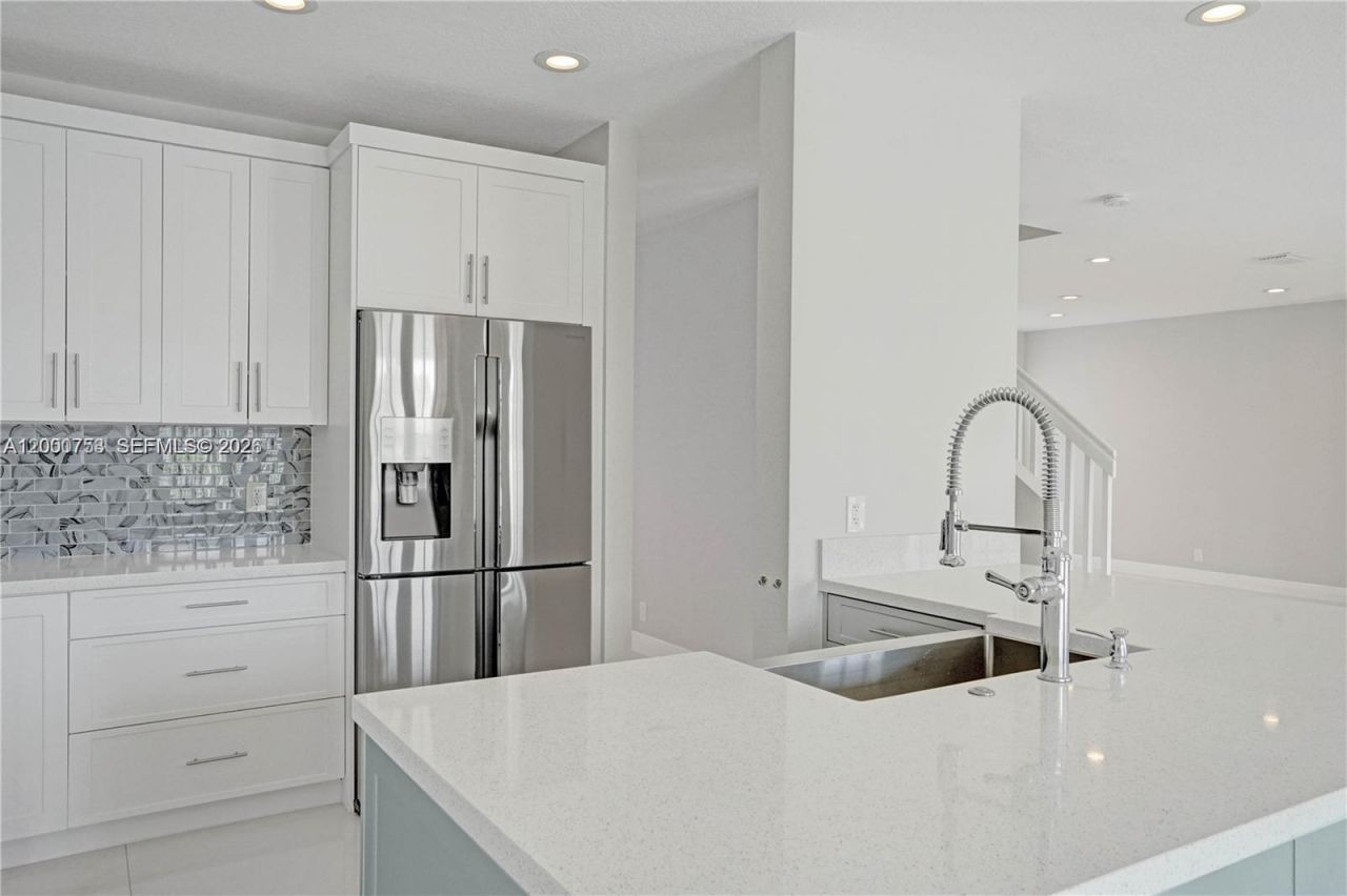 1871 Silverbell Ter, Weston, FL 33327 Photo