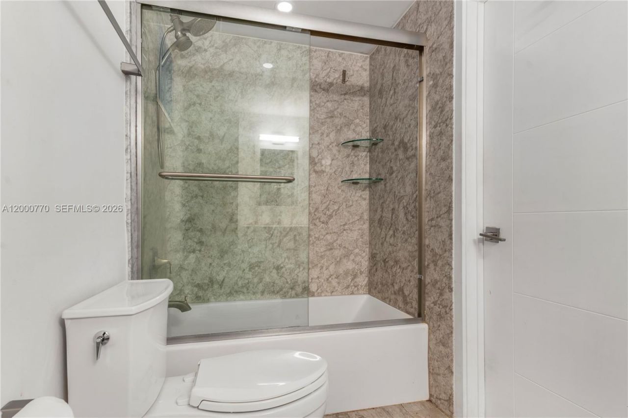 3339 Virginia St, Unit 339, Miami, FL 33133 Photo