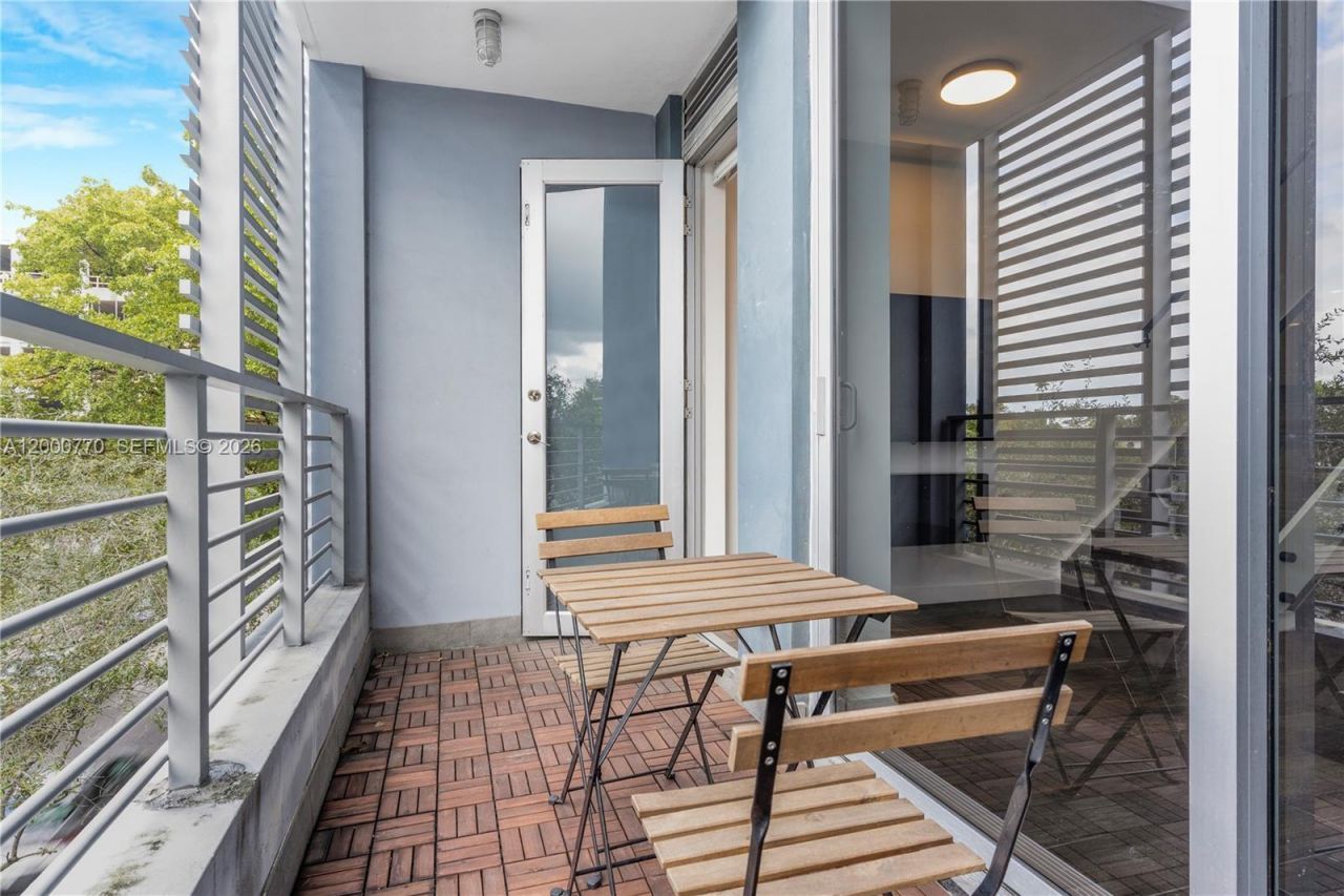 3339 Virginia St, Unit 339, Miami, FL 33133 Photo