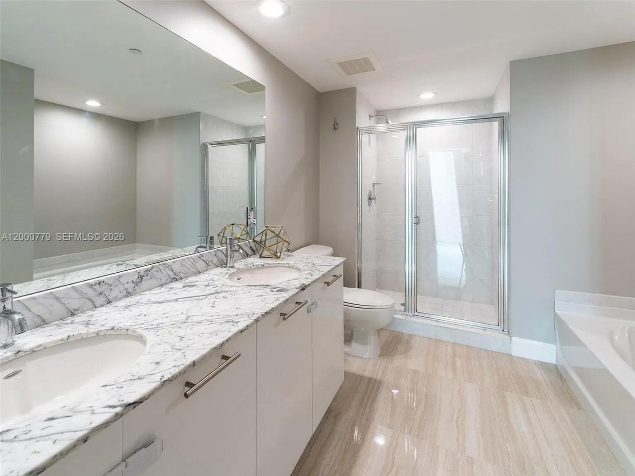 Please Call For Address, Unit 3805, Miami, FL 33131 Photo