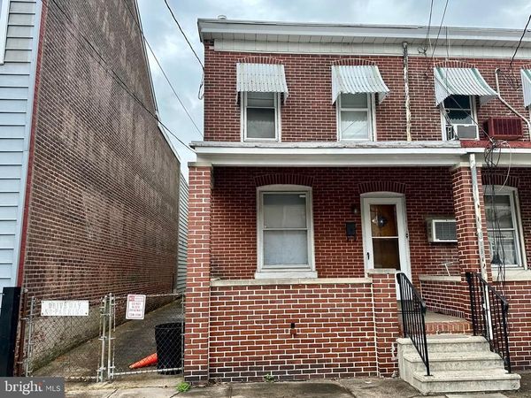 705 ANDERSON STREET, TRENTON, NJ 08611