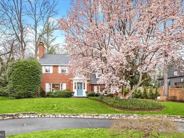 4449 38TH STREET N, ARLINGTON, VA 22207