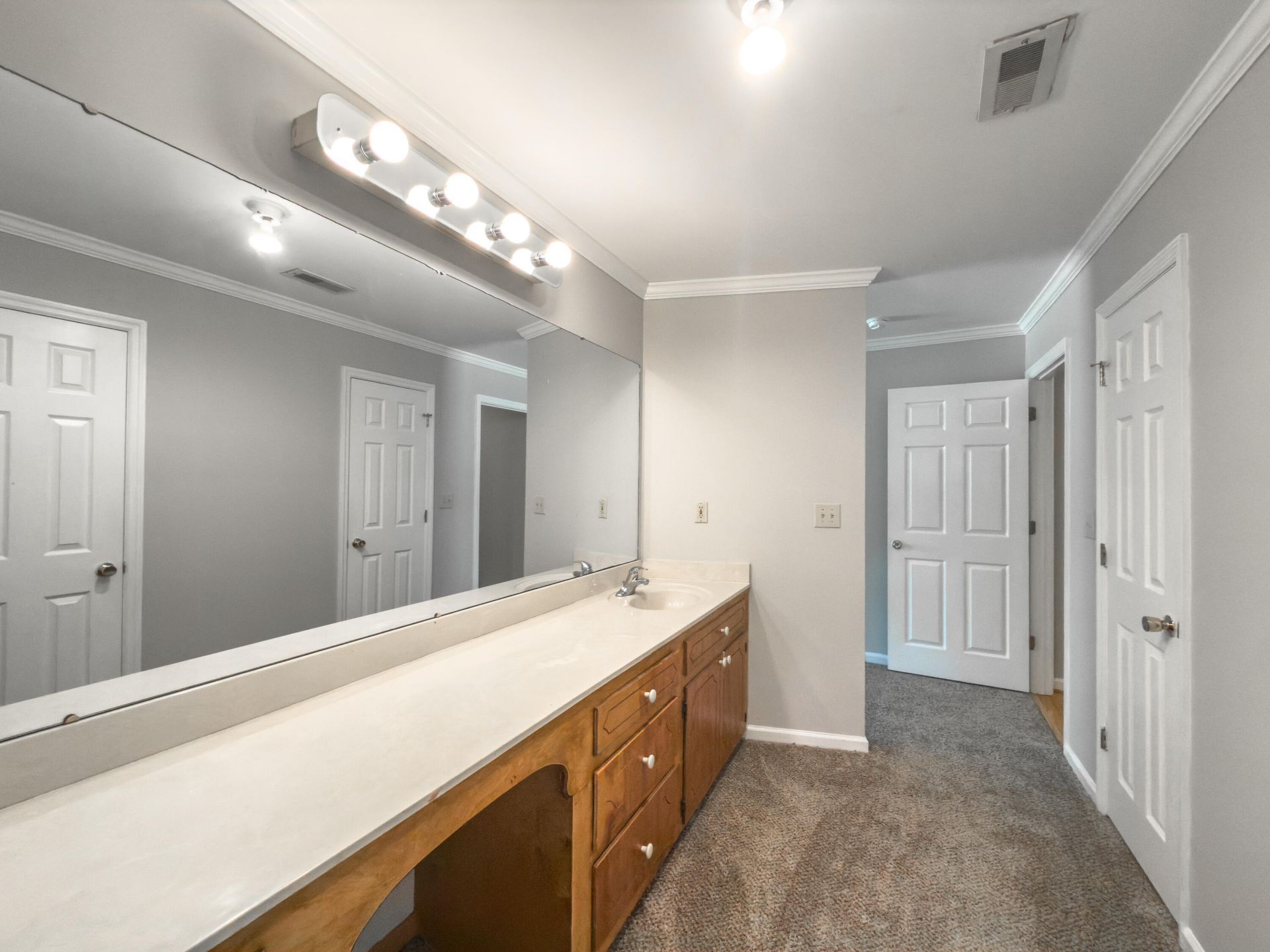 497 Jedburg Road Photo 19