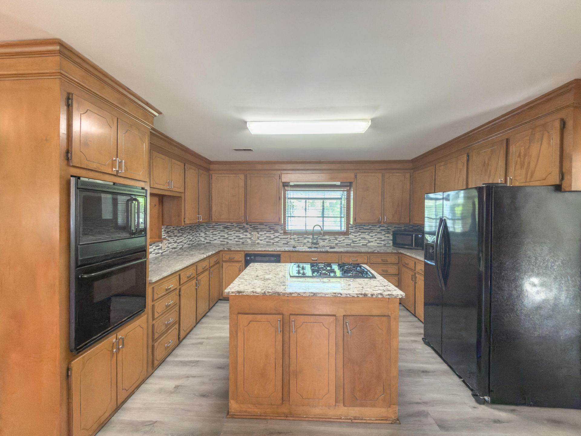 497 Jedburg Road Photo 5