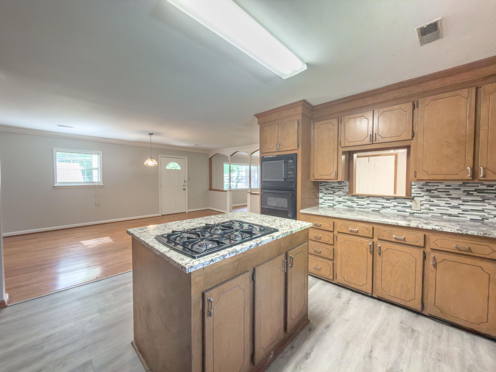 497 Jedburg Road Photo 7