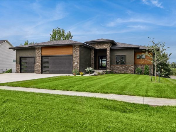 335 Chestnut Street, De Soto, IA 50069