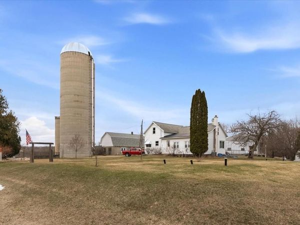 6864 COUNTY RD J, Oconto, WI 54153