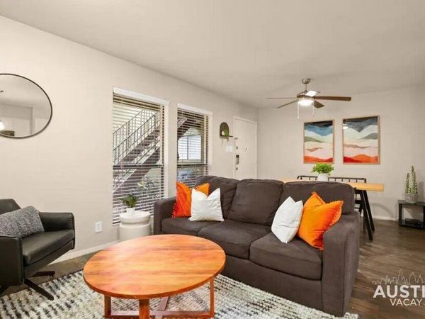1117 Hollow Creek DR, Unit 111, Austin, TX 78704