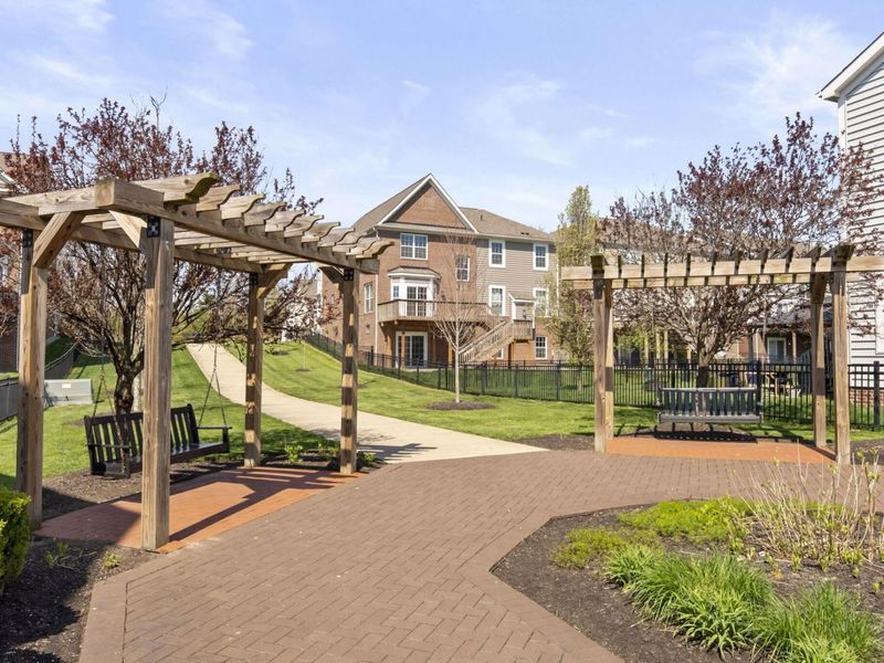 1364 Leesland Drive, Westerville, OH 43081 Photo 70