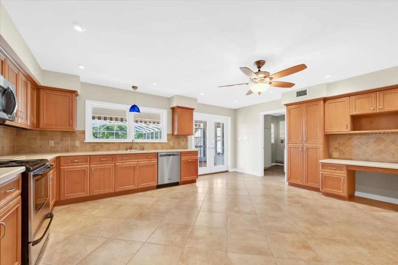 1310 Rolling Woods Lane, Lakeland, FL 33813 Photo