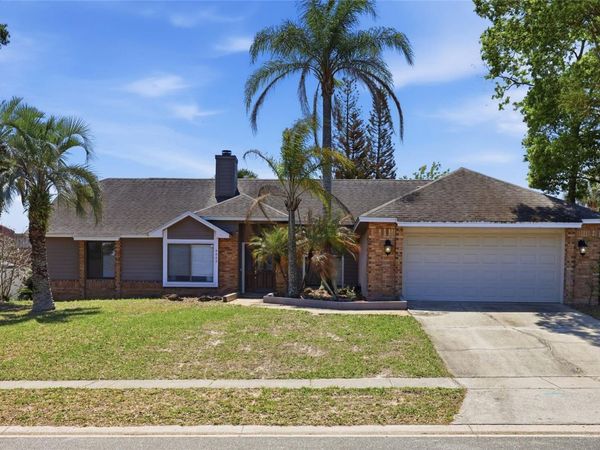 4609 TIFFANY WOODS CIRCLE , OVIEDO, FL 32765