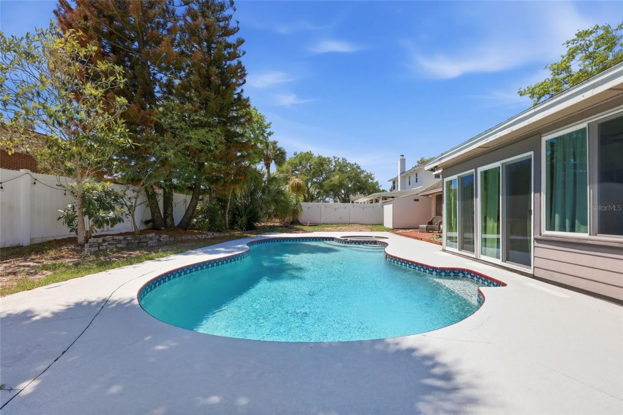 4609 Tiffany Woods Circle, Oviedo, FL 32765 Photo