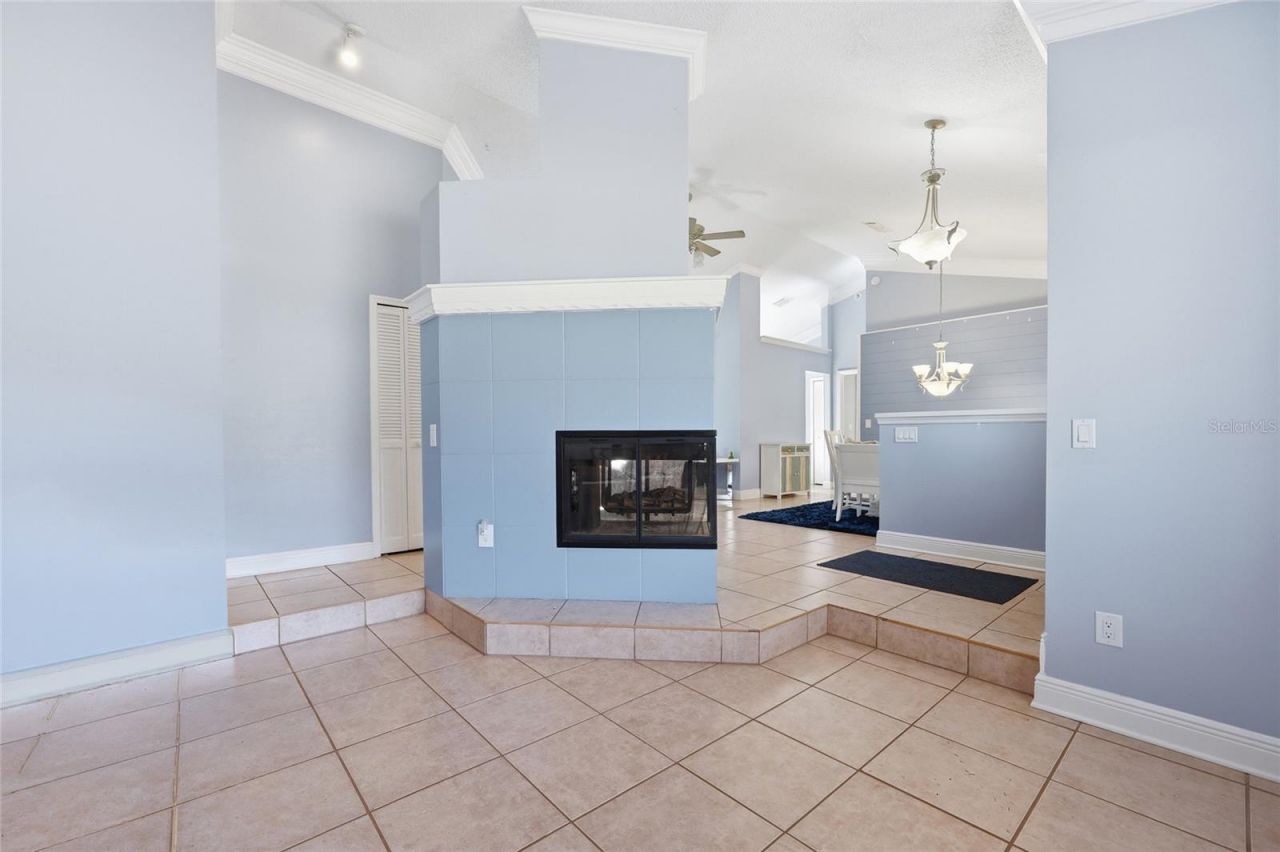 4609 Tiffany Woods Circle, Oviedo, FL 32765 Photo