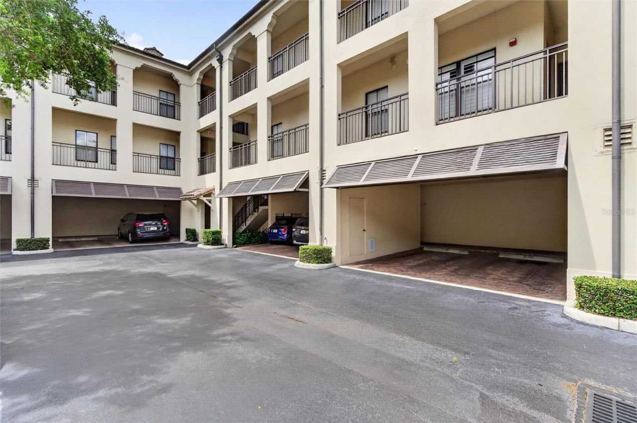 901 Waterside Lane, Unit 310, Celebration, FL 34747 Photo