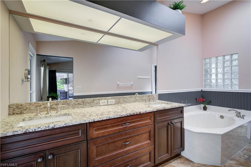 1929 SW 54th Ln, Cape Coral, FL 33914 Photo