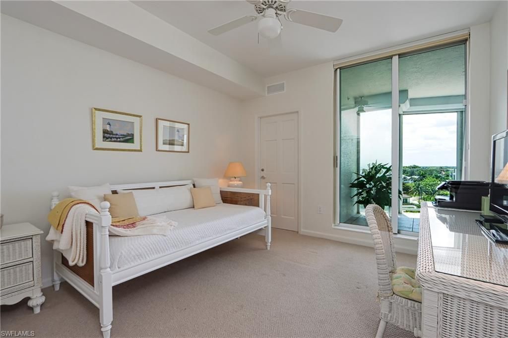 60 Seagate Dr, Unit 704, Naples, FL 34103 Photo