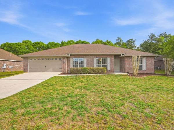 2273 Lewis Street, Crestview, FL 32536