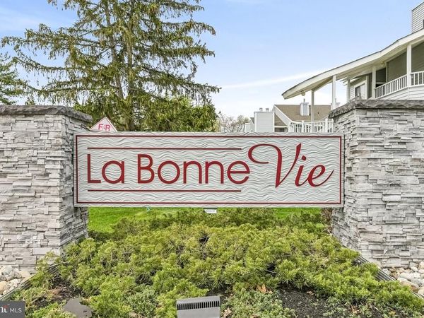 5105 TRACY, VOORHEES, NJ 08043