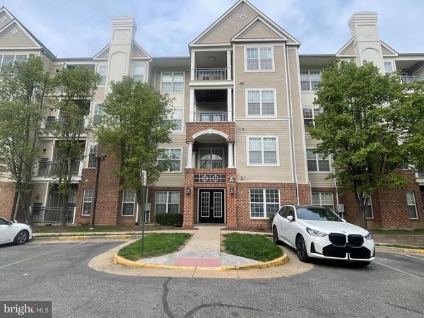 3015 NICOSH CIRCLE, Unit 2302, FALLS CHURCH, VA 22042