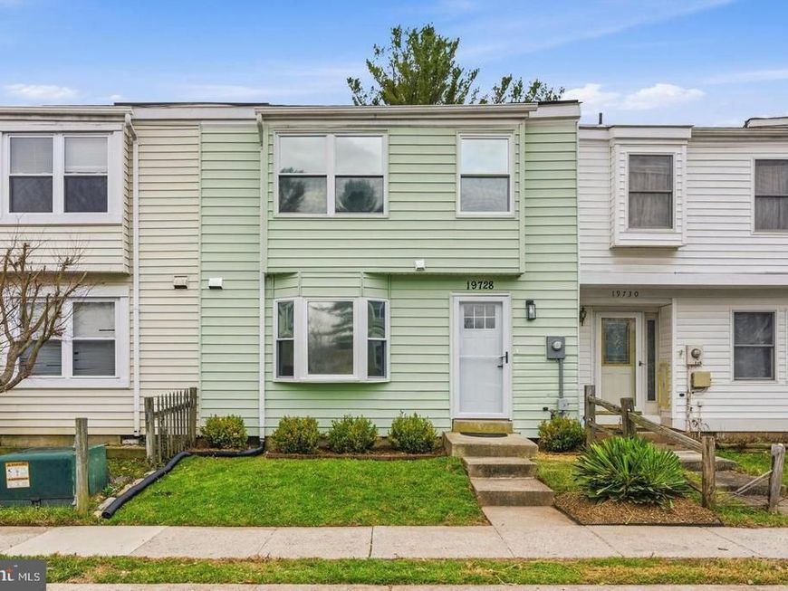 19728 Wootton Avenue, Poolesville, MD 20837 Main Photo