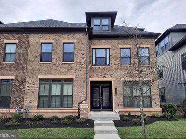 22425 PHILANTHROPIC DRIVE, ASHBURN, VA 20148