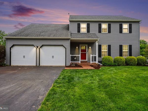 41 HEMLOCK LANE, LEOLA, PA 17540