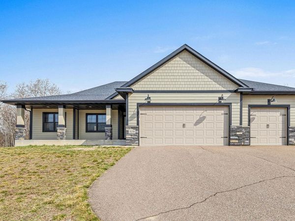 3239 Constance Boulevard NE, Ham Lake, MN 55304