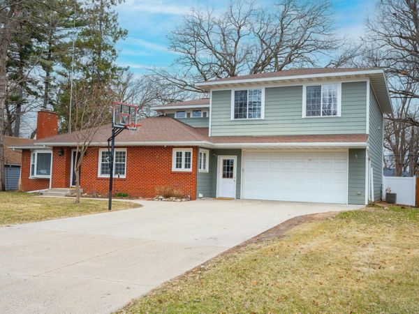 663 Roosevelt Road, Saint Cloud, MN 56301