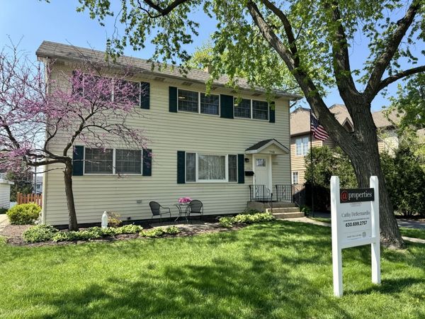 798 S Linden Avenue, Elmhurst, IL 60126