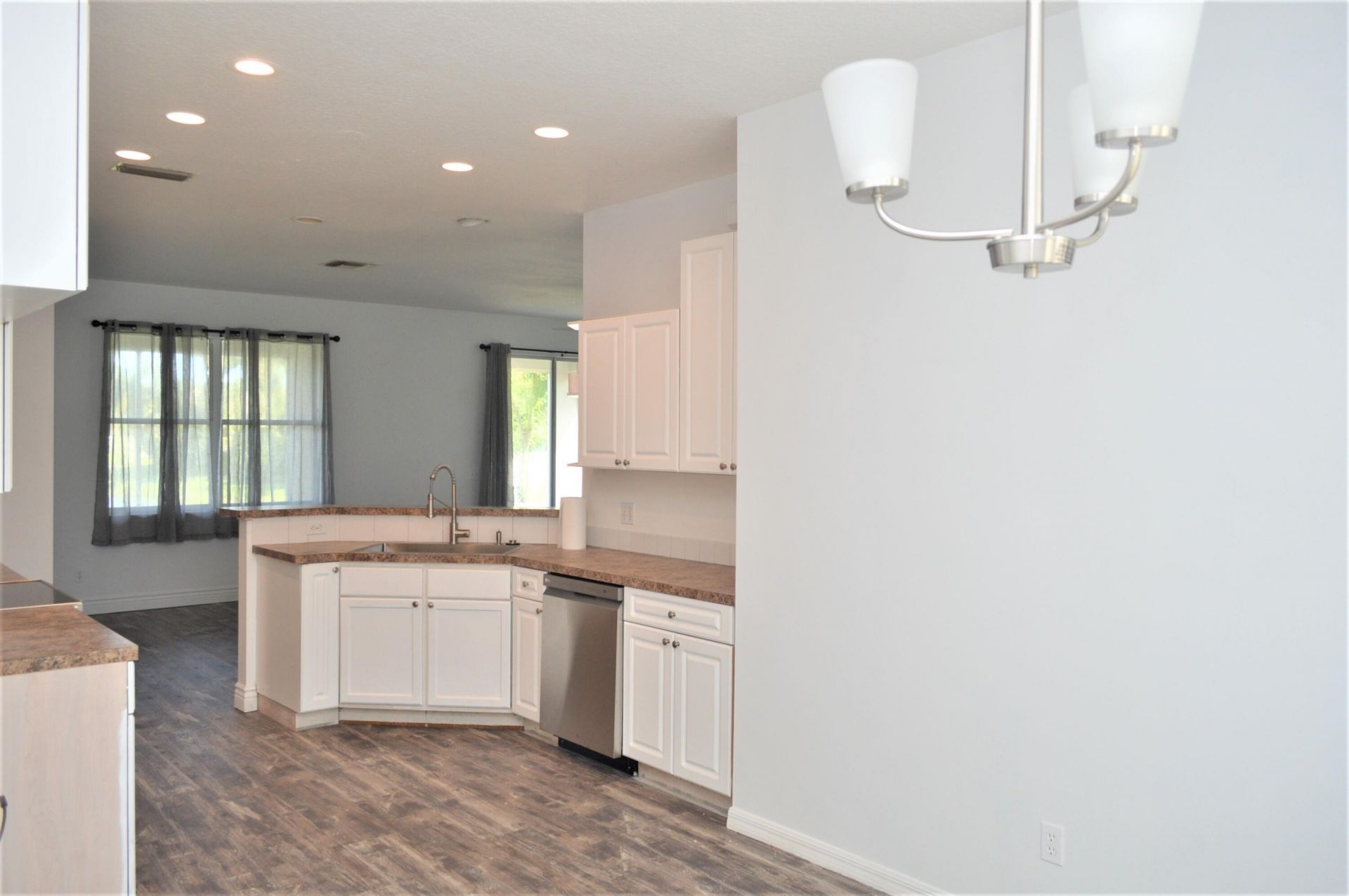 519 NW Ember Way, Jensen Beach, FL 34957 Photo