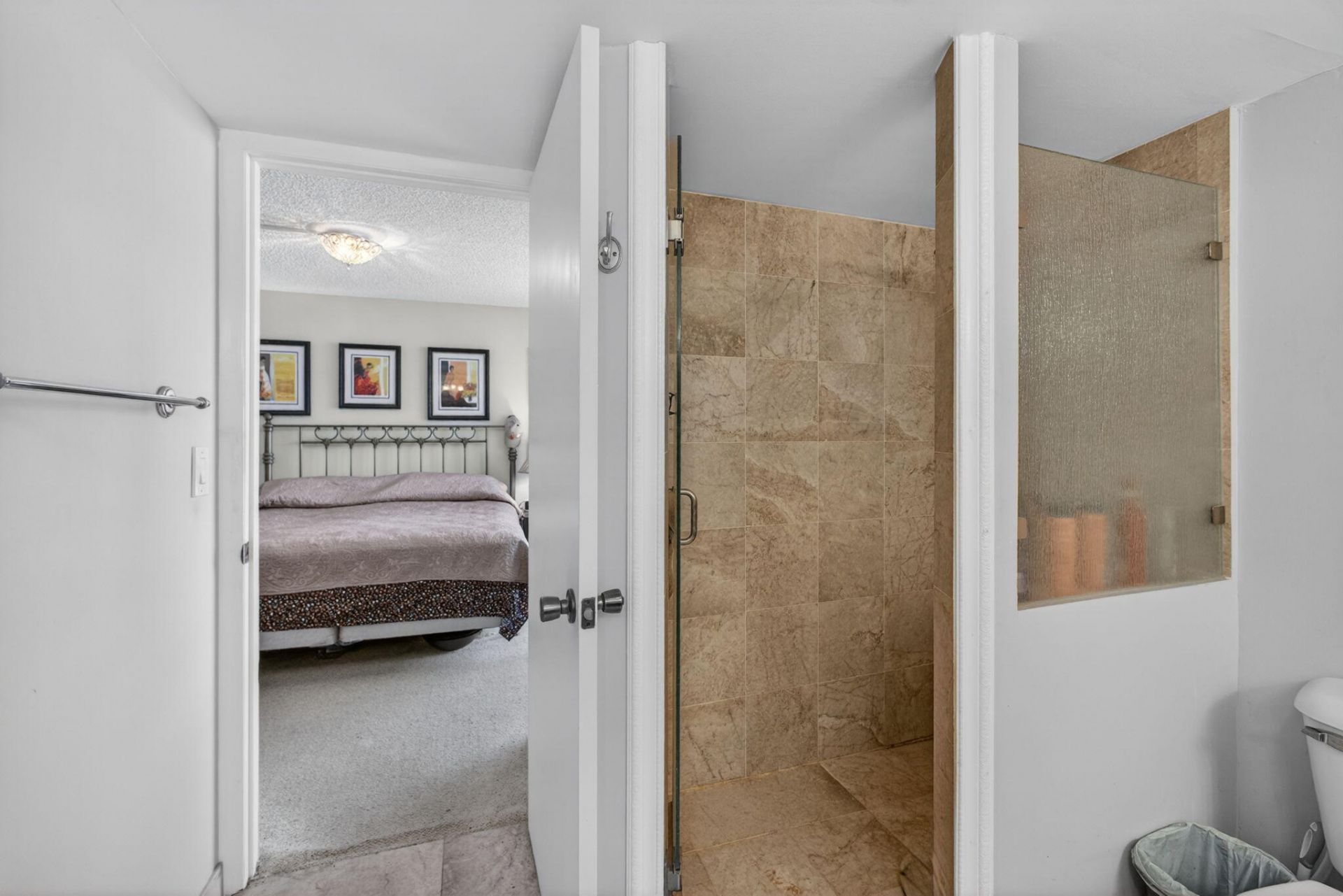 5420 N Ocean Drive, Unit 1201, Singer Island, FL 33404 Photo