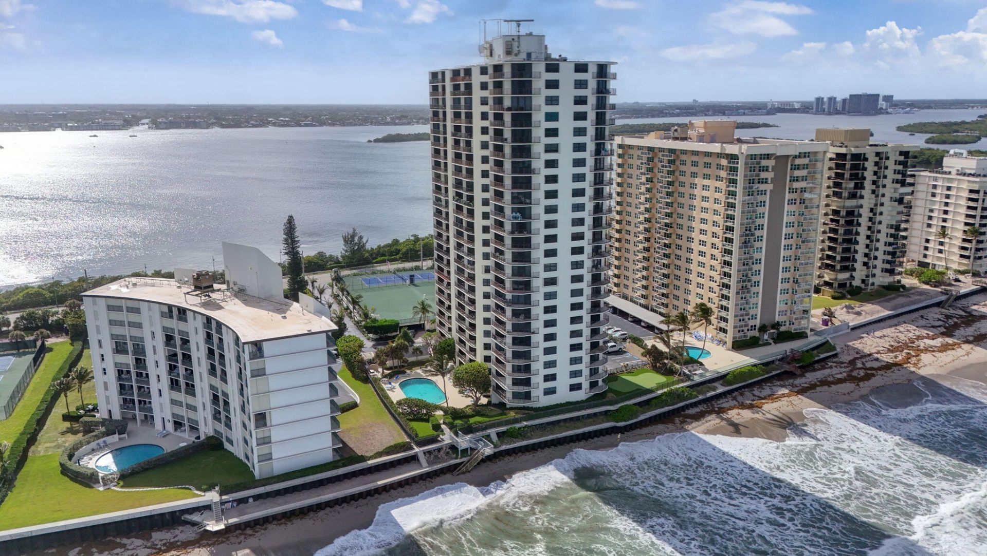 5420 N Ocean Drive, Unit 1201, Singer Island, FL 33404 Photo