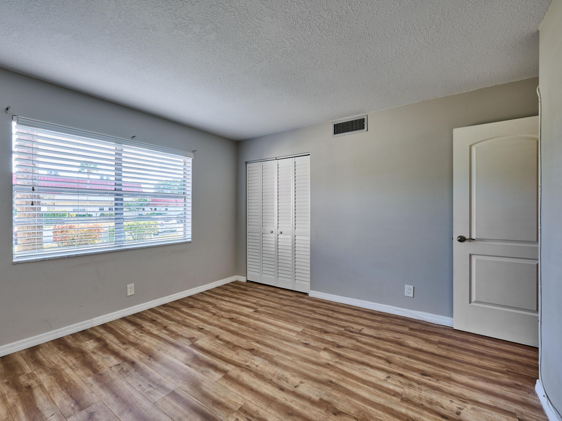 12021 W Greenway Drive, Unit 105, Royal Palm Beach, FL 33411 Photo