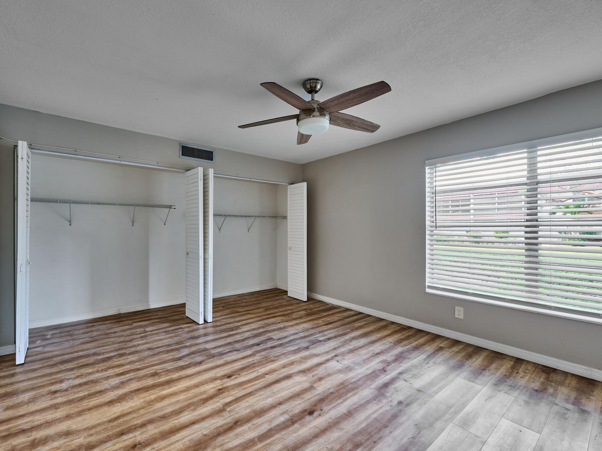 12021 W Greenway Drive, Unit 105, Royal Palm Beach, FL 33411 Photo