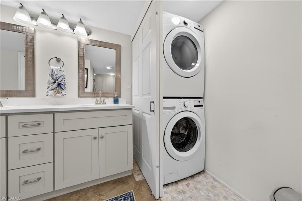 4201 Lake Forest Dr, Unit 1112, Bonita Springs, FL 34134 Photo