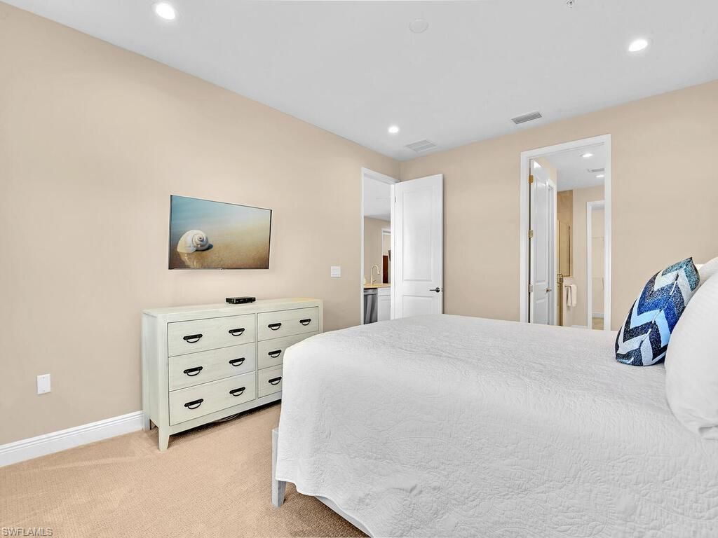 2561 Seychelles Dr, Unit 308, Naples, FL 34112 Photo