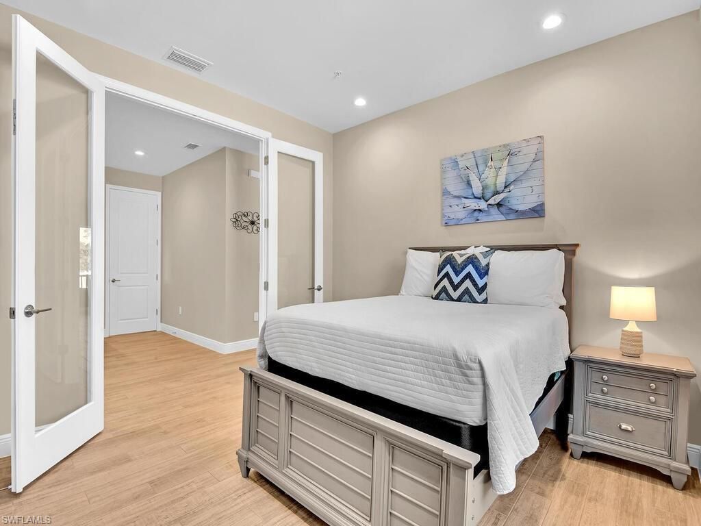 2561 Seychelles Dr, Unit 308, Naples, FL 34112 Photo