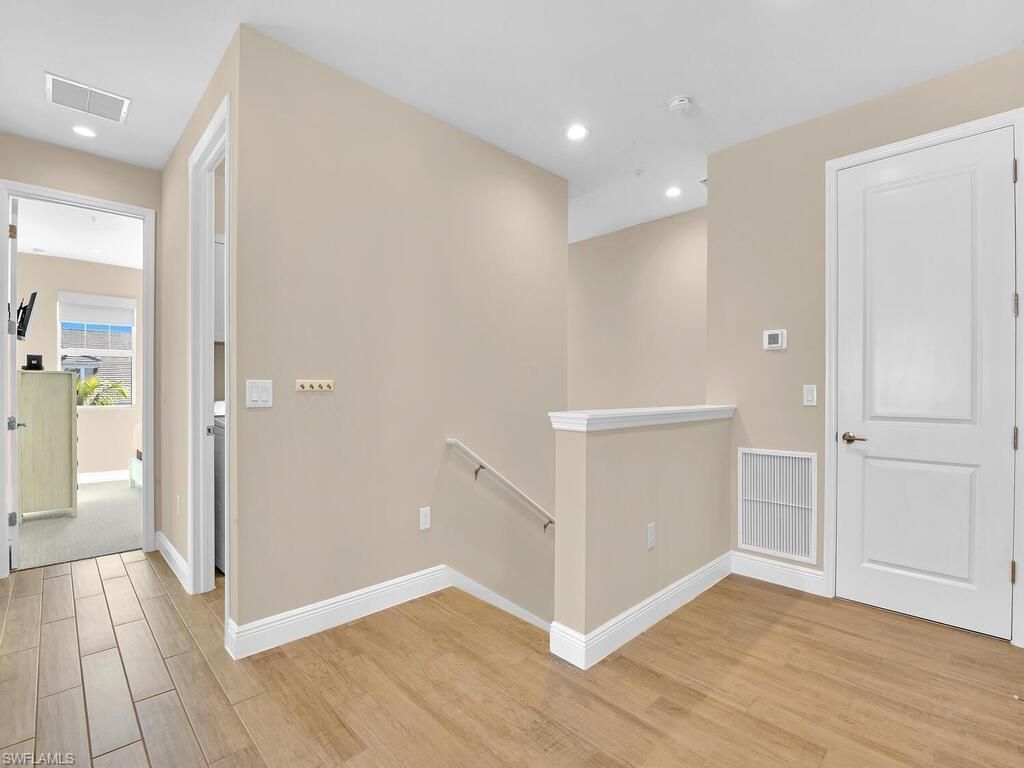 2561 Seychelles Dr, Unit 308, Naples, FL 34112 Photo