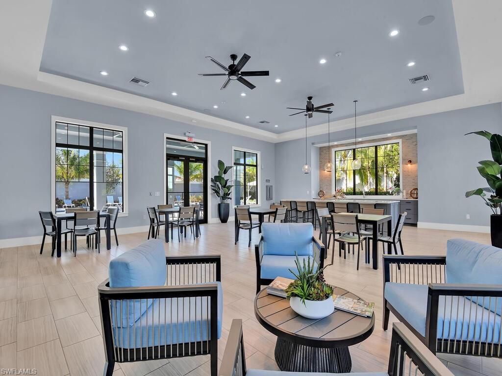 2561 Seychelles Dr, Unit 308, Naples, FL 34112 Photo