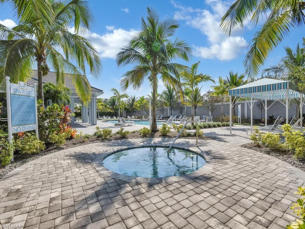 2561 Seychelles Dr, Unit 308, Naples, FL 34112 Photo