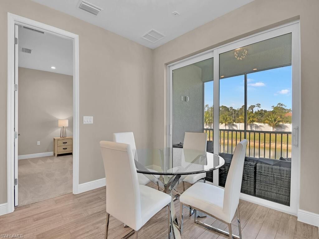 2561 Seychelles Dr, Unit 308, Naples, FL 34112 Photo